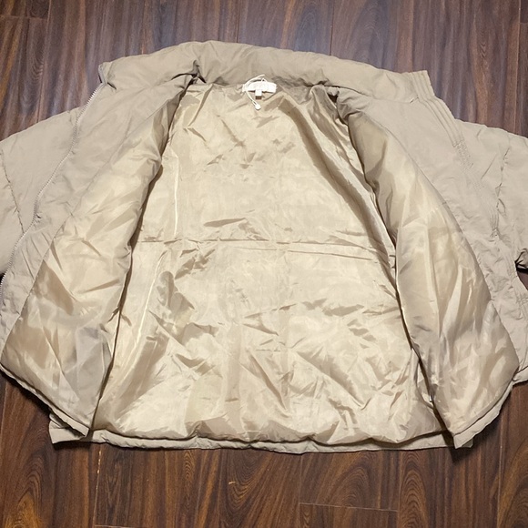 NWOT MESHKI Light Taupe Nylon Puffer Jacket - Picture 9 of 14